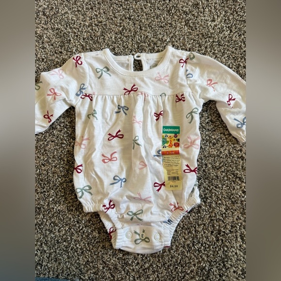 5/$10-Garanimals Baby Girl White Bow Print Bodysuit Onesie Size 0-3 Months NWT - Picture 1 of 2